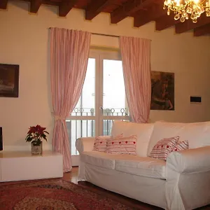 Apartment A Casa Di Andrea, Mantua